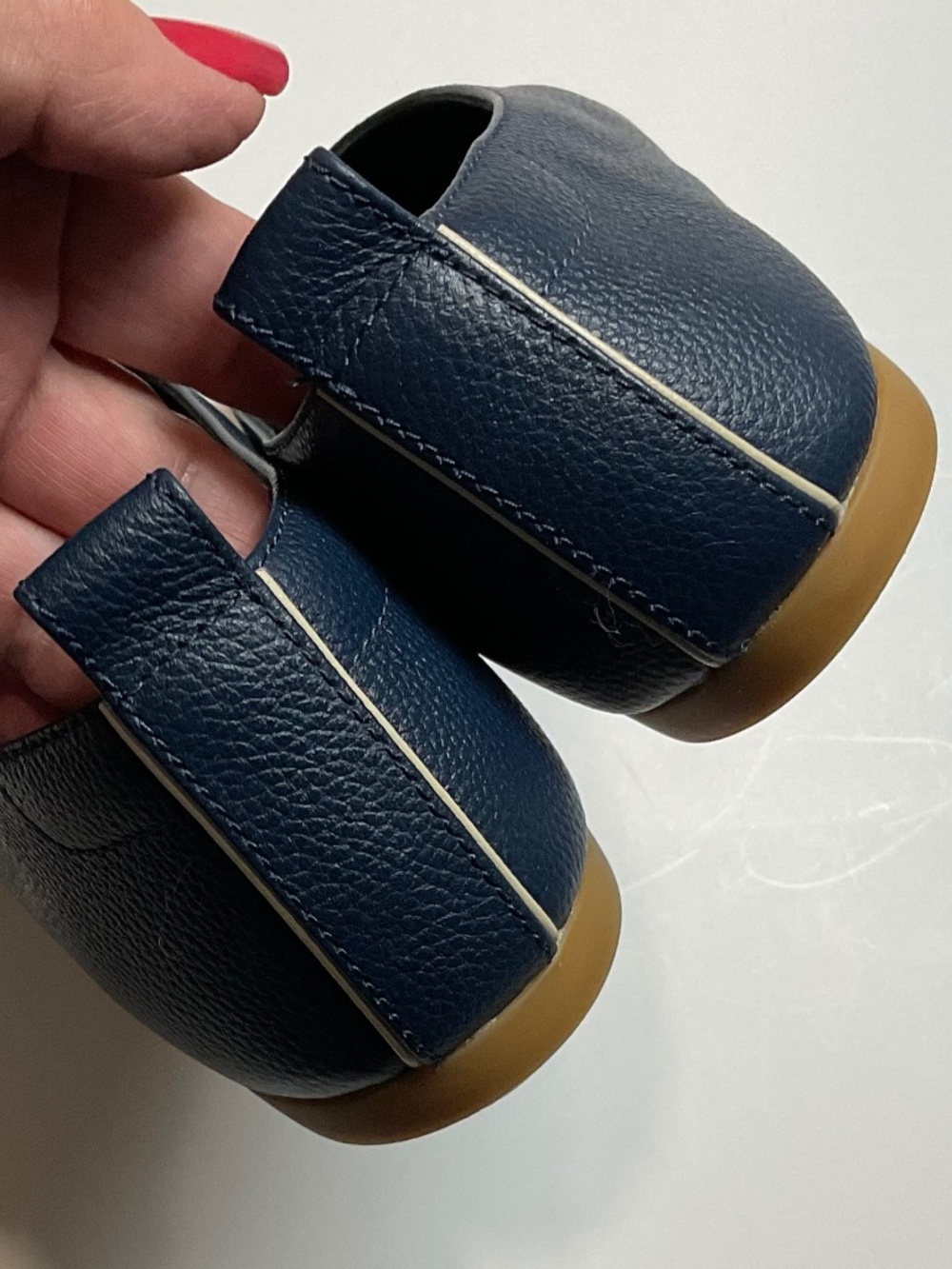 EVERLANE The Day Glove Flats in Blue Italian Leather Size 5.5 - Picture 6 of 8